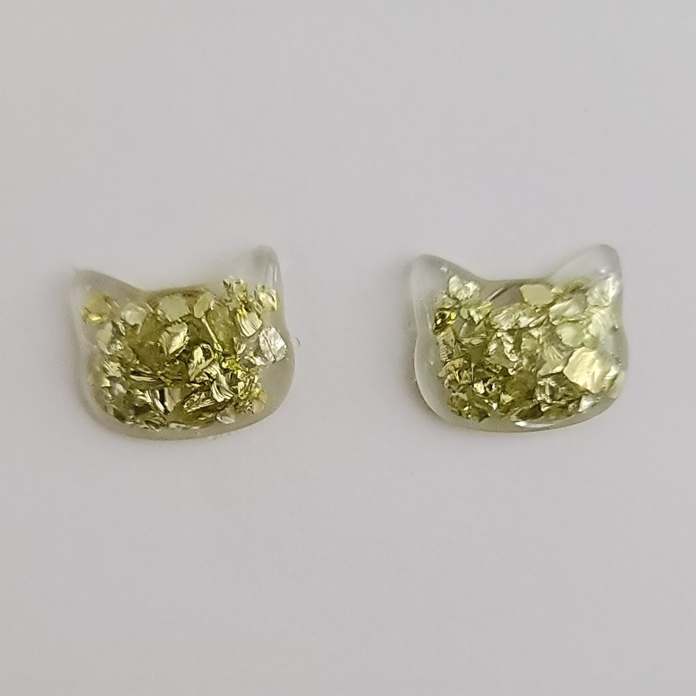 Resin Cat Stud Earrings